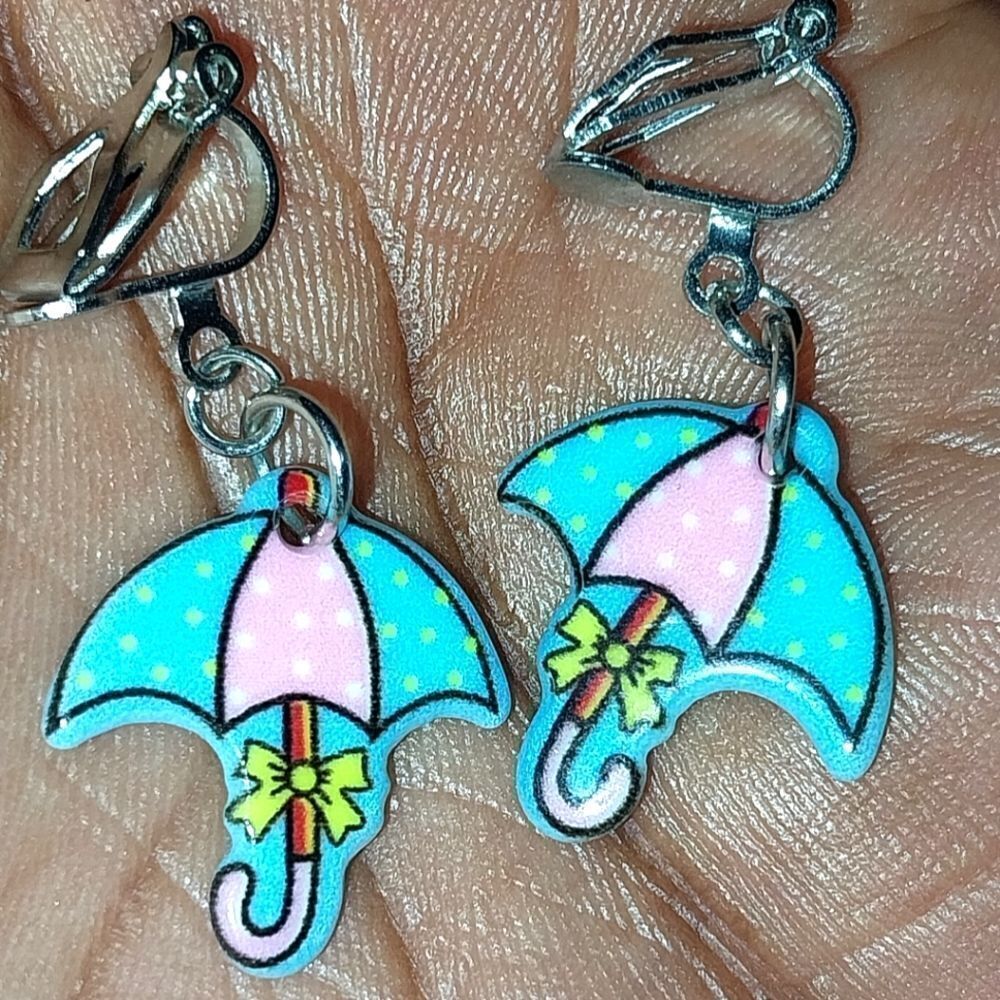Beautiful fashion clip-on kids earrings - Picture 1 of 6